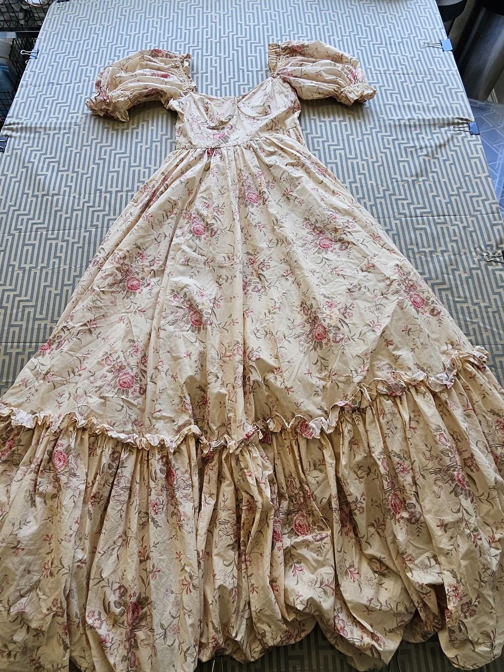 Selkie The Renaissance Girl Ritz Dress - Picture 2 of 4